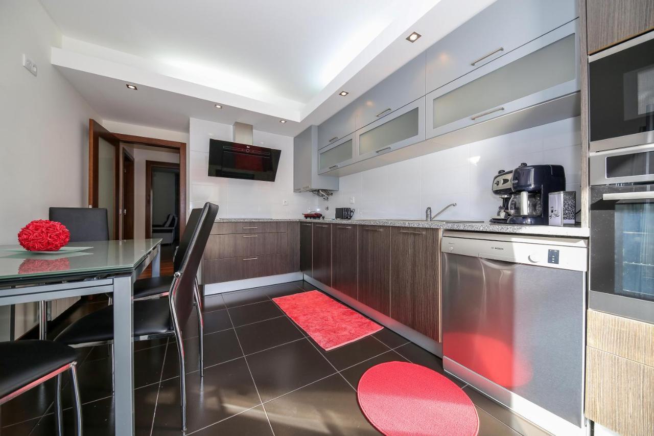 Apartamento Lusitano Nazare Exterior photo